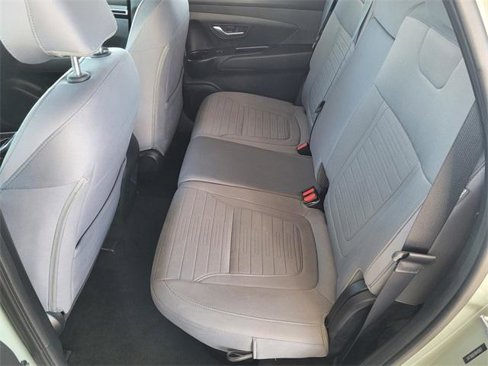Used 2024 Hyundai Santa Cruz SEL image 11