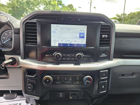 Used 2023 Ford F150 XLT image 28