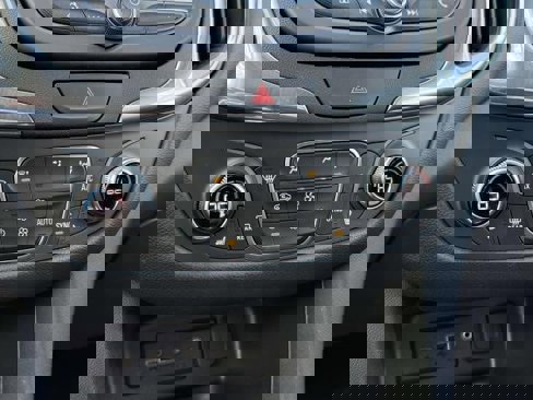 Used 2020 Chevrolet Equinox LT image 26
