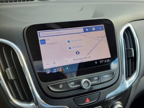 Certified 2019 Chevrolet Equinox LT w/ Sun & Navigation Package image 32