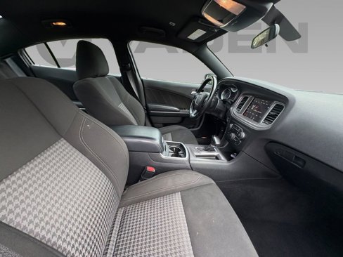 Used 2023 Dodge Charger SXT image 8