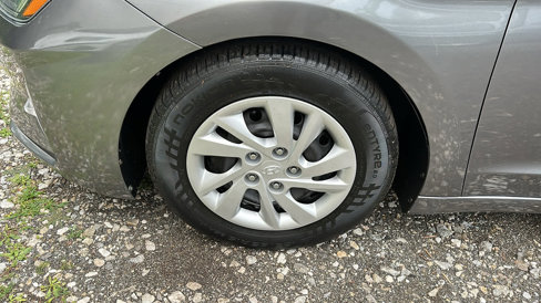 Used 2019 Hyundai Elantra SE image 10