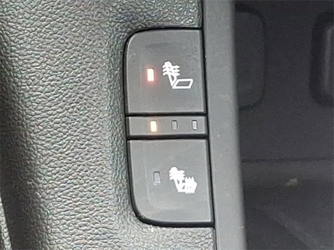Used 2018 GMC Acadia SLT image 24