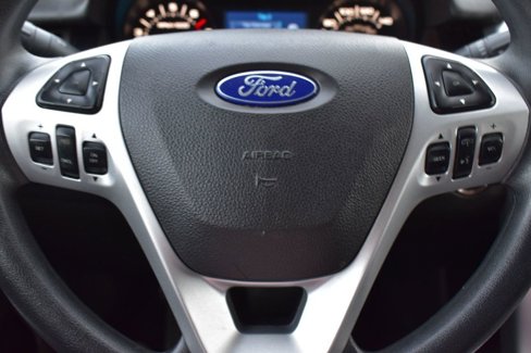 Used 2013 Ford Edge SE image 28