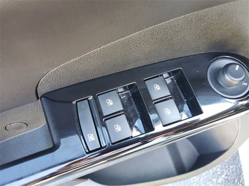 Used 2019 Chevrolet Sonic LT image 22