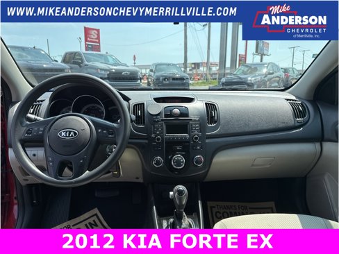 Used 2012 Kia Forte EX image 17