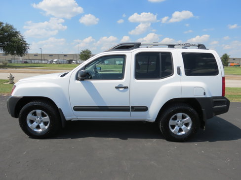 Used 2011 Nissan Xterra S image 3