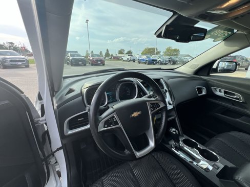 Certified 2016 Chevrolet Equinox LT w/ Convenience Package image 10