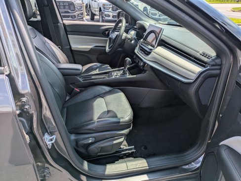 Used 2023 Jeep Compass Limited image 35
