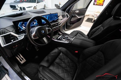 Used 2024 BMW X5 sDrive40i w/ M Sport Package image 11