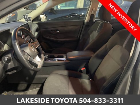 Used 2022 Nissan Sentra SV w/ Electronics Package image 7