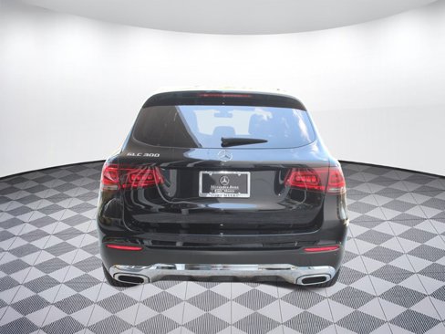 Used 2021 Mercedes-Benz GLC 300 image 10
