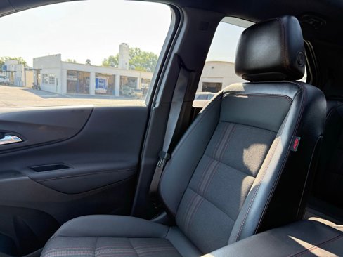 Used 2024 Chevrolet Equinox RS image 27