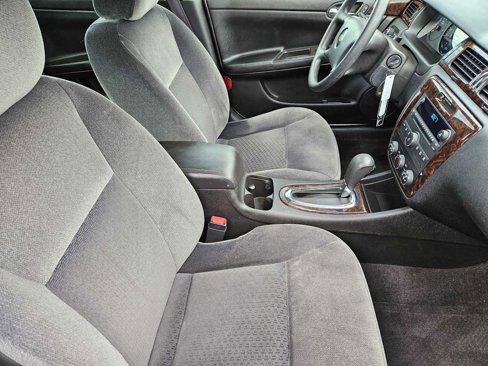 Used 2016 Chevrolet Impala Limited LS image 14