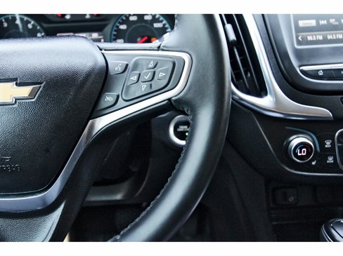 Used 2018 Chevrolet Equinox LT image 18