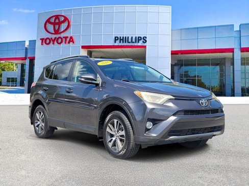 Used 2016 Toyota RAV4 XLE image 1