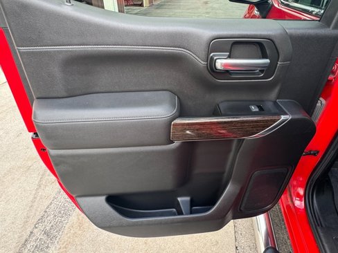 Used 2019 GMC Sierra 1500 SLE image 25