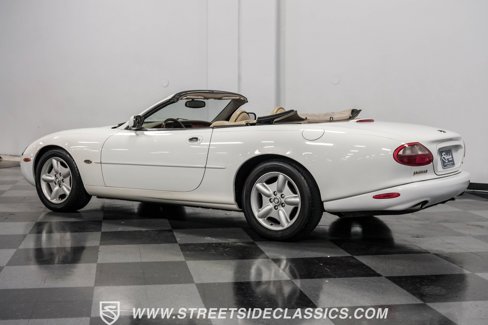Used 1998 Jaguar XK8 Convertible image 7