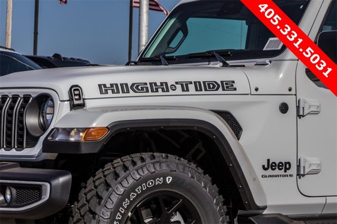 New 2025 Jeep Gladiator Sport image 8