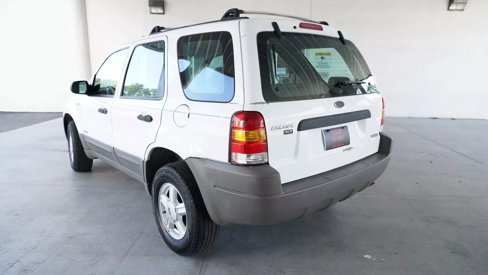 Used 2001 Ford Escape XLT image 8