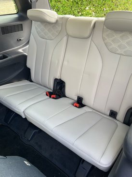 Used 2021 Hyundai Palisade Calligraphy image 8