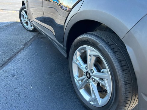Used 2023 Hyundai Kona SEL image 6
