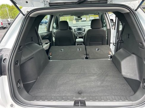 Used 2022 Chevrolet Equinox LS image 31