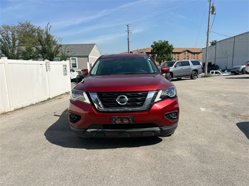 Used 2017 Nissan Pathfinder SV image 9