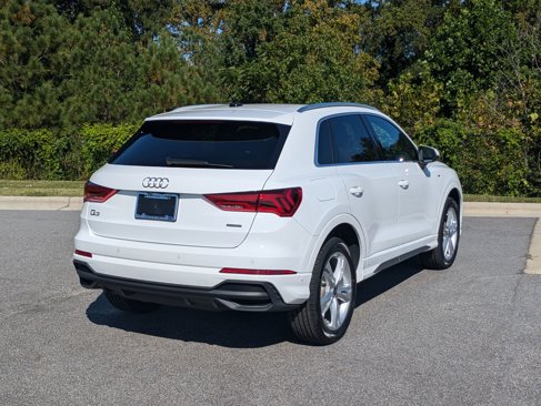 Used 2023 Audi Q3 2.0T Premium w/ Convenience Package image 5