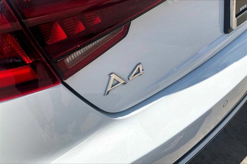 Used 2018 Audi A4 2.0T Premium Plus image 30