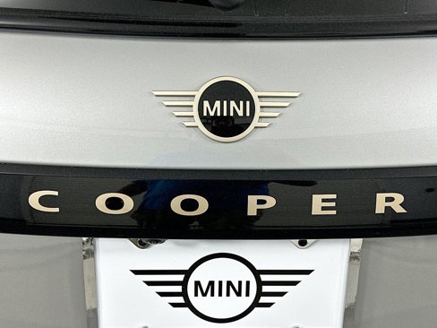 Certified 2025 MINI Cooper 2-Door Hardtop image 21