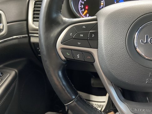 Used 2021 Jeep Grand Cherokee Limited image 22