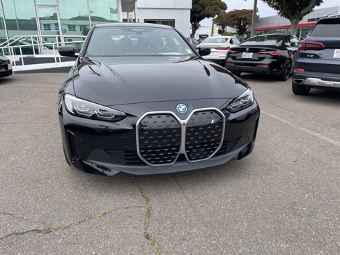 Used 2022 BMW i4 eDrive40 image 2