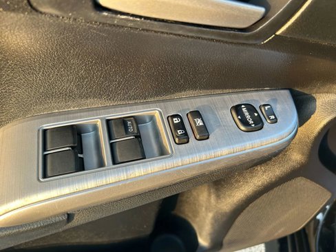 Used 2012 Toyota Camry SE image 10
