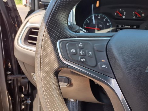 Used 2020 Chevrolet Equinox LS image 27