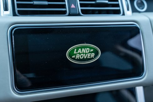 Used 2018 Land Rover Range Rover Supercharged image 5