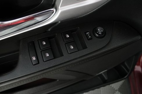 Used 2017 GMC Terrain SLE w/ Chrome Edition image 14