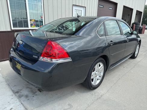 Used 2014 Chevrolet Impala LT w/ LT Sunroof Package image 9