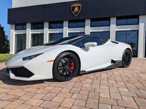 Used 2017 Lamborghini Huracan LP 610-4 image 1