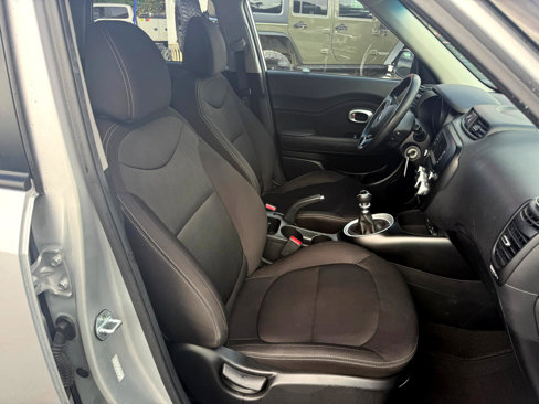 Used 2018 Kia Soul image 11