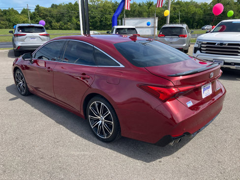 Used 2019 Toyota Avalon Touring image 5