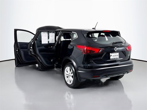 Used 2019 Nissan Rogue Sport SV image 24