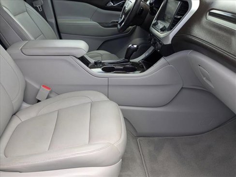 Used 2017 GMC Acadia SLT image 22