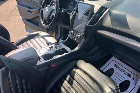 Used 2022 Ford Edge SEL image 22