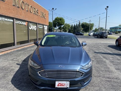 Used 2018 Ford Fusion S image 2