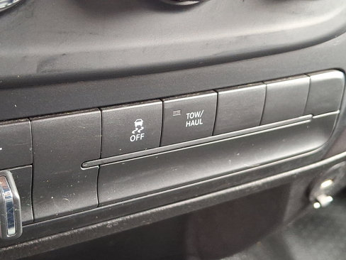 Used 2022 RAM 1500 Tradesman w/ Chrome Appearance Group image 28