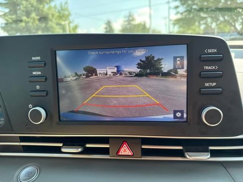 Used 2023 Hyundai Elantra SEL image 24