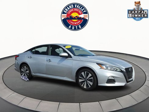 Used 2022 Nissan Altima 2.5 SV image 1