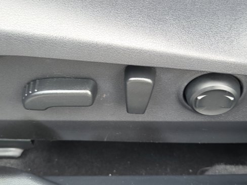 Certified 2022 Subaru Outback Premium image 14
