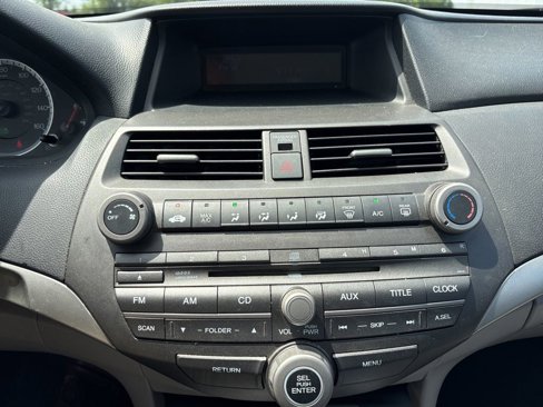 Used 2012 Honda Accord LX image 18